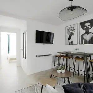 Apartamento Enchanting Parisian, París