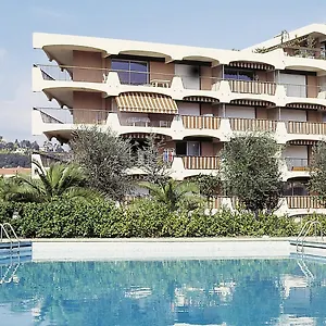 lagrange-vacances-les-trois-rivieres.fr-provencehotel.com/