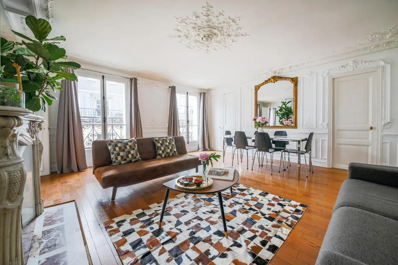 Apartment Appartements Bergere Paris
