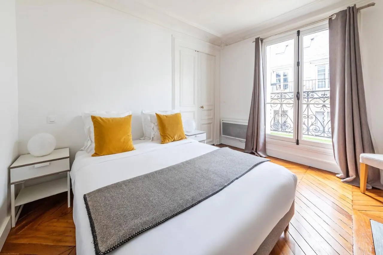 Appartements Bergere Paris 0*,  France