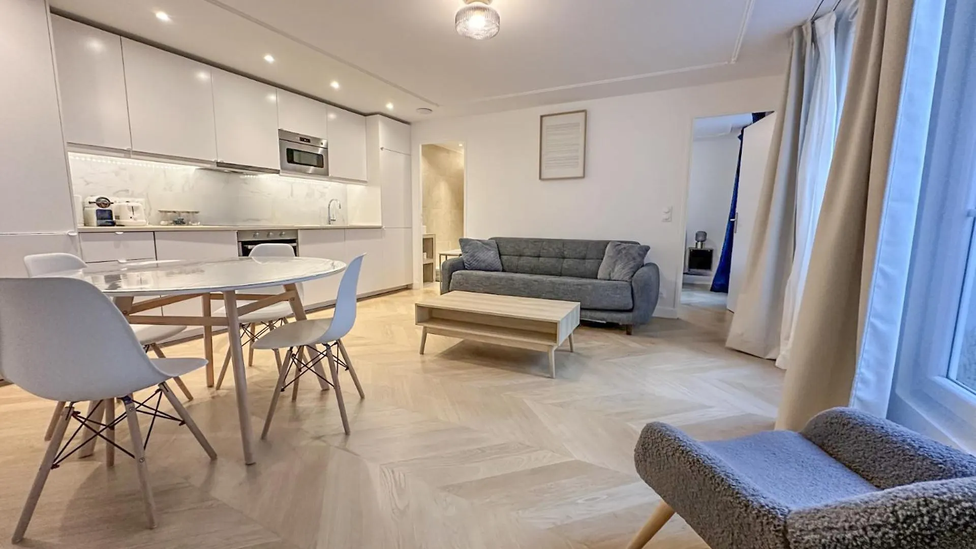 Apartment Appartements Bergere Paris