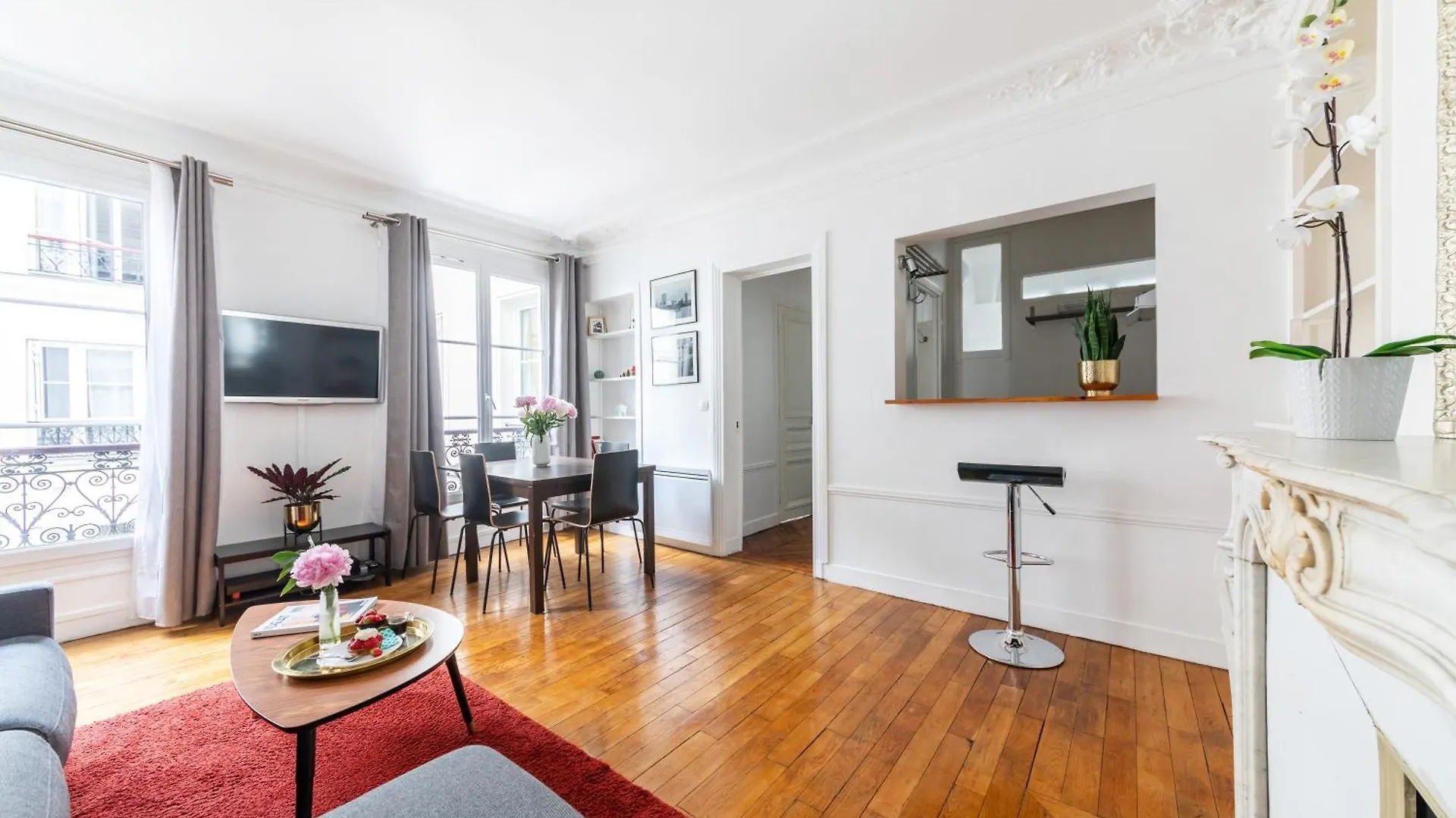 Appartements Bergere Paris 0*,  France